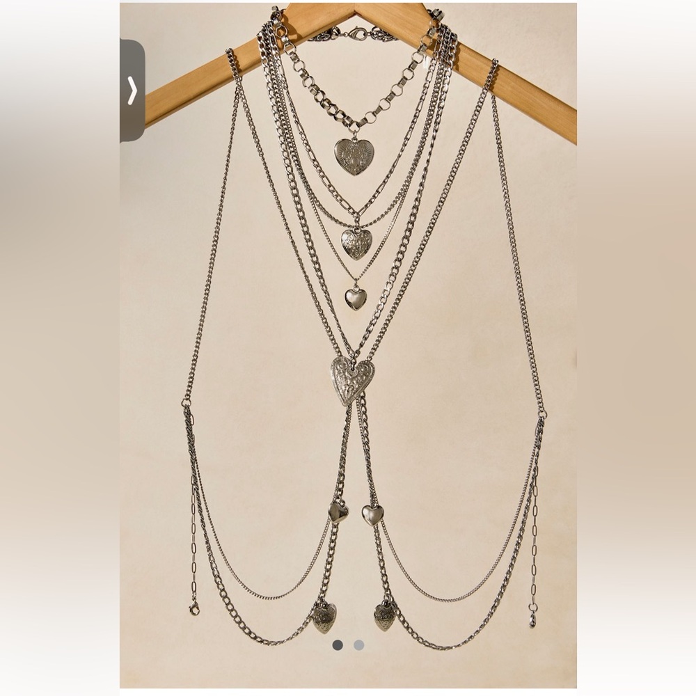 Free People layered heart pendant necklaces in brown and gold - Picture 2 of 4